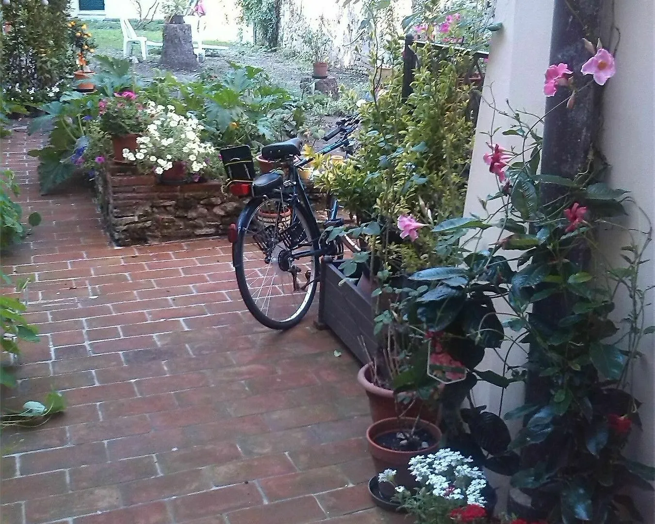 *** Couette-café B&B Casa San Jacopo Al Giardino Lucques Italie